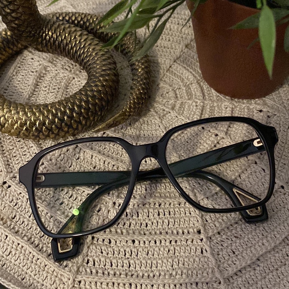 ✨Gucci Glasses✨